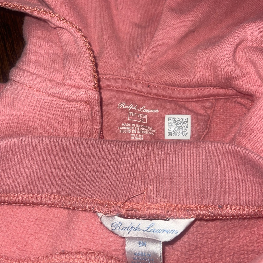 Jogger set - Picture 3 of 3